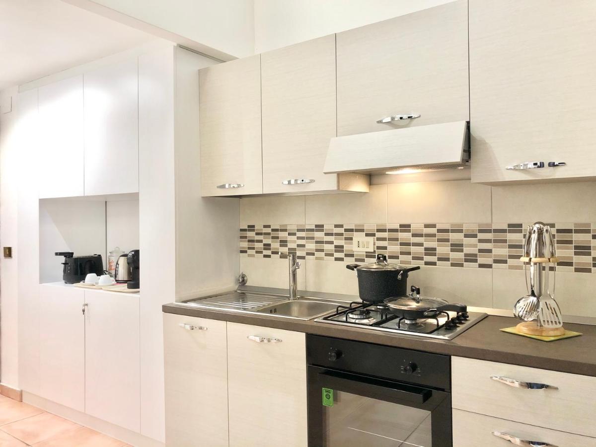 Suite 4 Canti Палермо Экстерьер фото